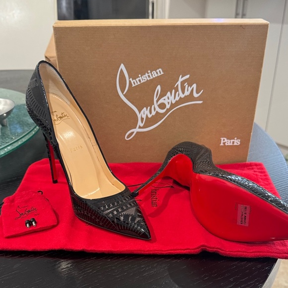 Christian Louboutin Black Patterned Heels with Red Soles - Picture 1 of 9